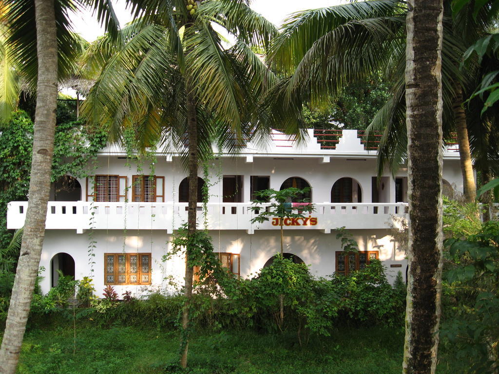 Hotel Jickys Nest à Varkala Extérieur photo