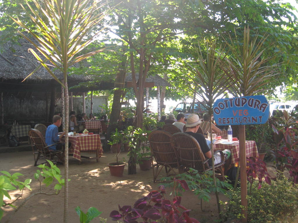 Hotel Jickys Nest à Varkala Extérieur photo