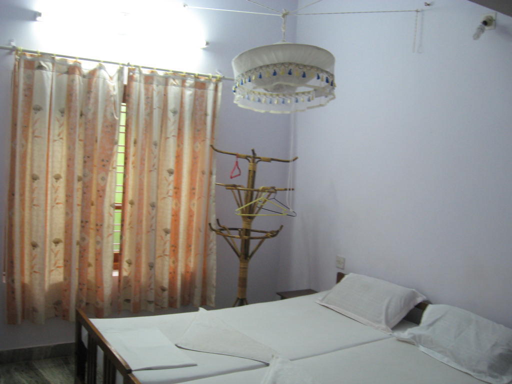 Hotel Jickys Nest à Varkala Chambre photo